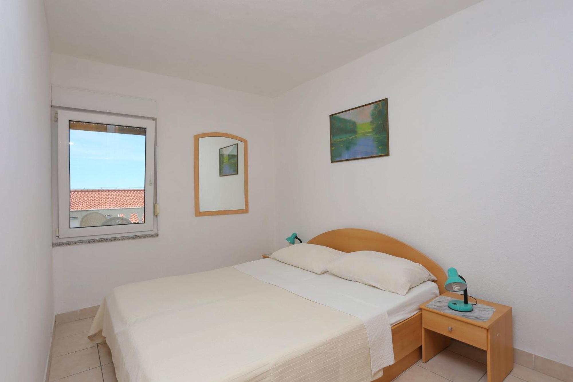 Family Friendly Apartments With A Swimming Pool Businci, Ciovo - 11232 Trogir Ngoại thất bức ảnh
