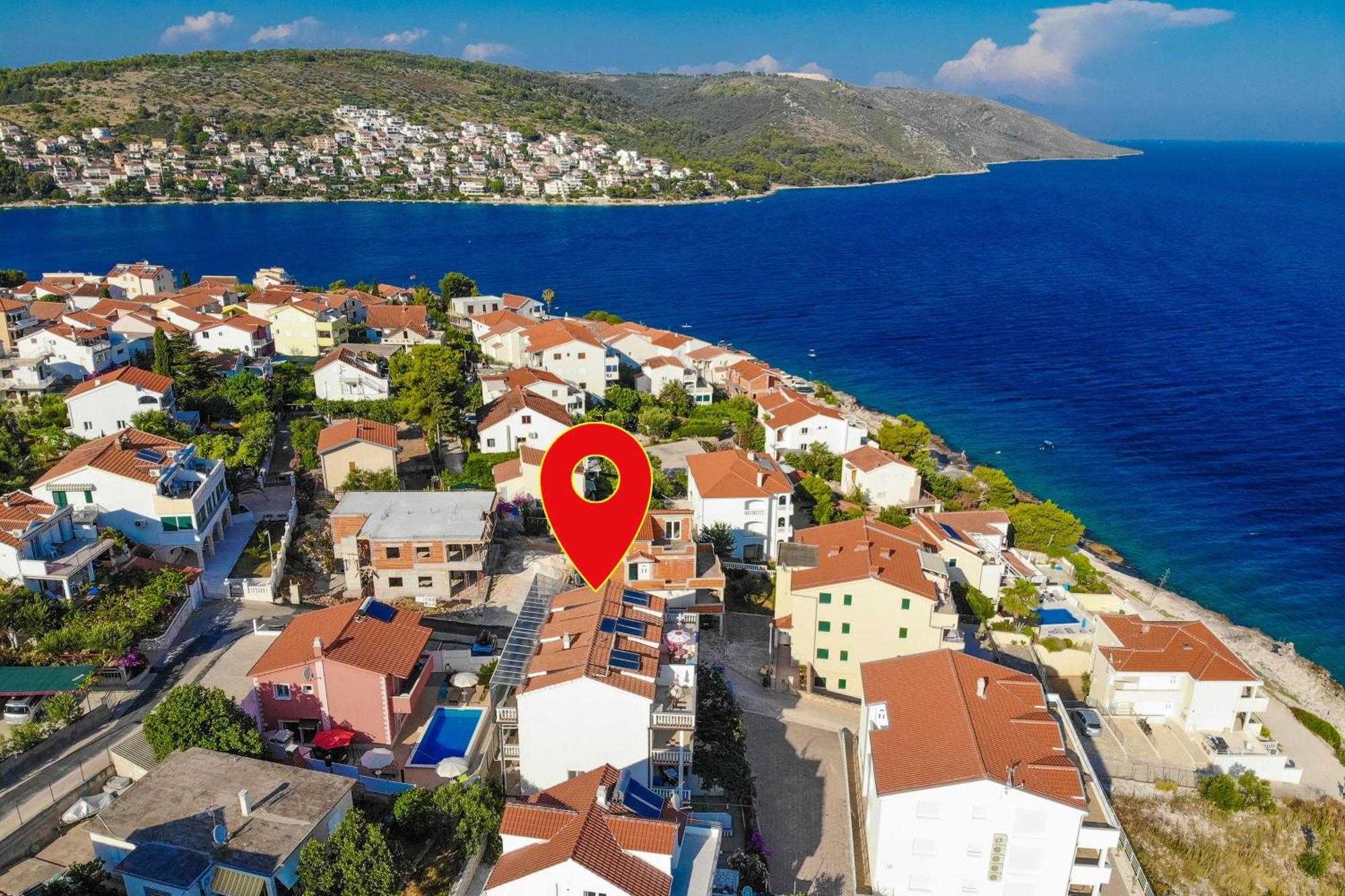 Family Friendly Apartments With A Swimming Pool Businci, Ciovo - 11232 Trogir Ngoại thất bức ảnh